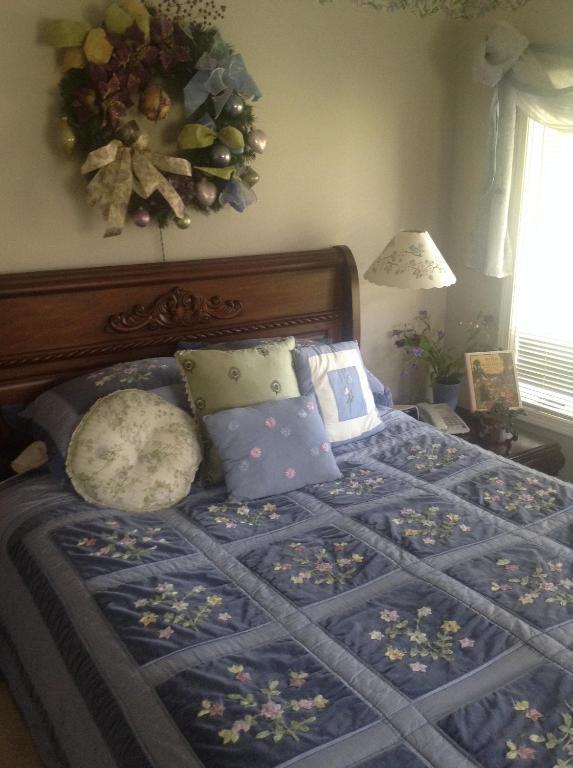 Toad Hall Manor Bed And Breakfast Butte Esterno foto